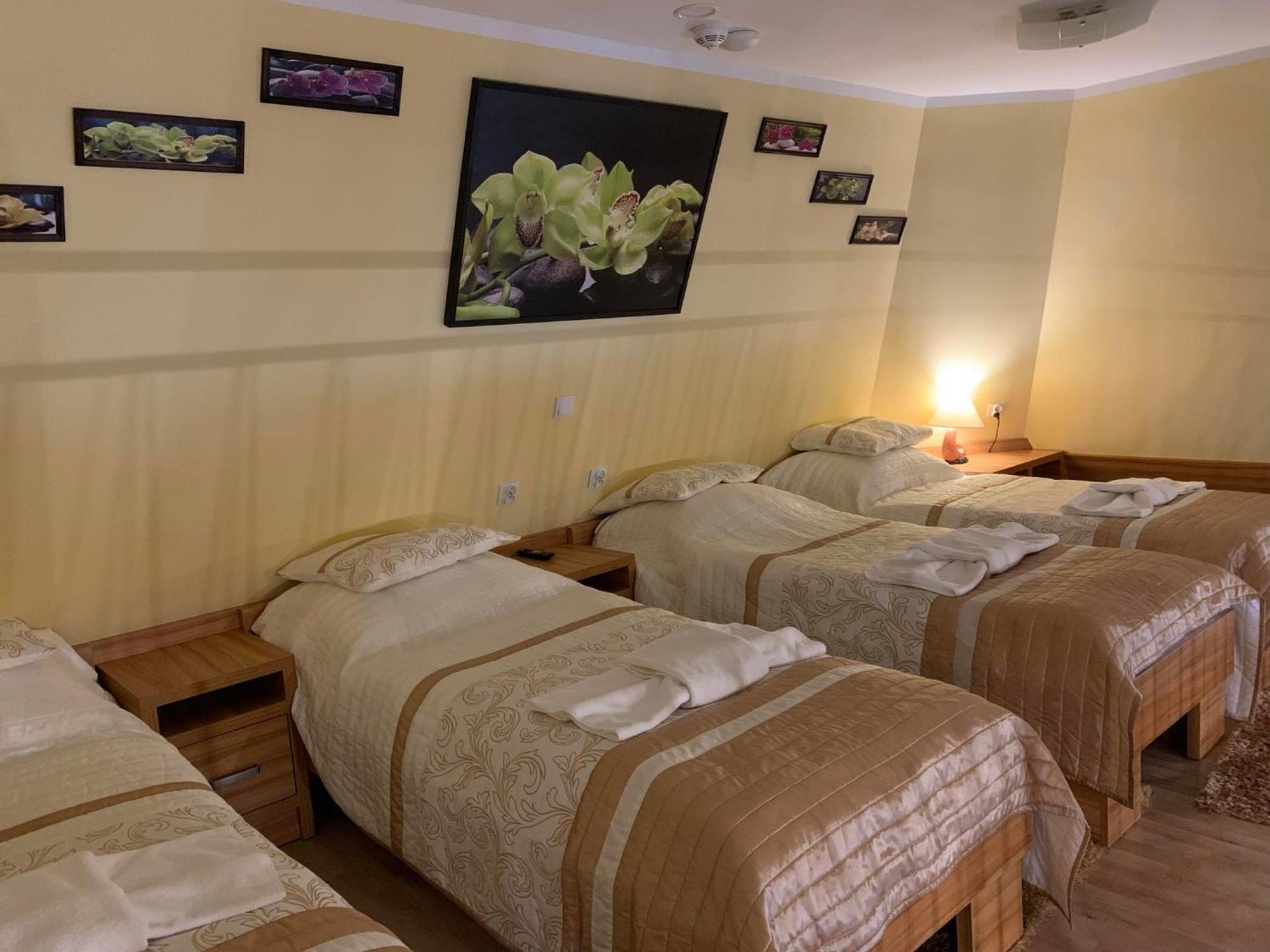 Piramida Aparthotel โบเลสวาเวียส ภายนอก รูปภาพ