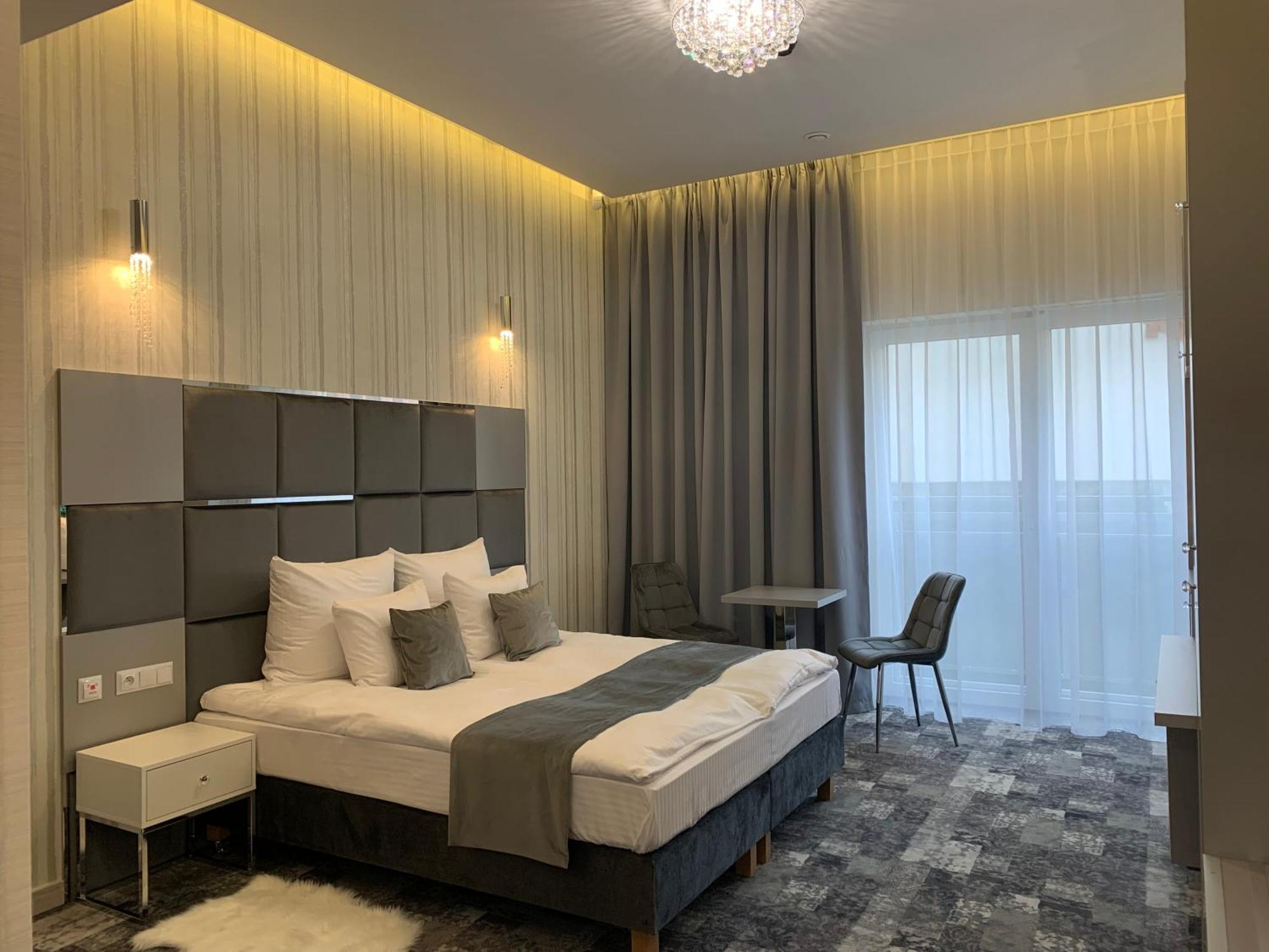 Piramida Aparthotel โบเลสวาเวียส ภายนอก รูปภาพ