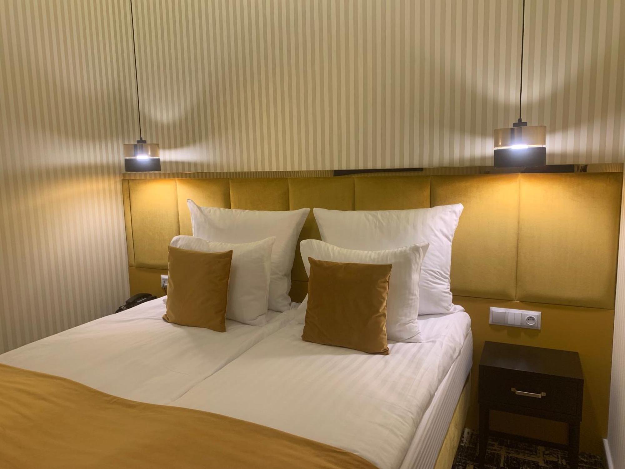 Piramida Aparthotel โบเลสวาเวียส ภายนอก รูปภาพ