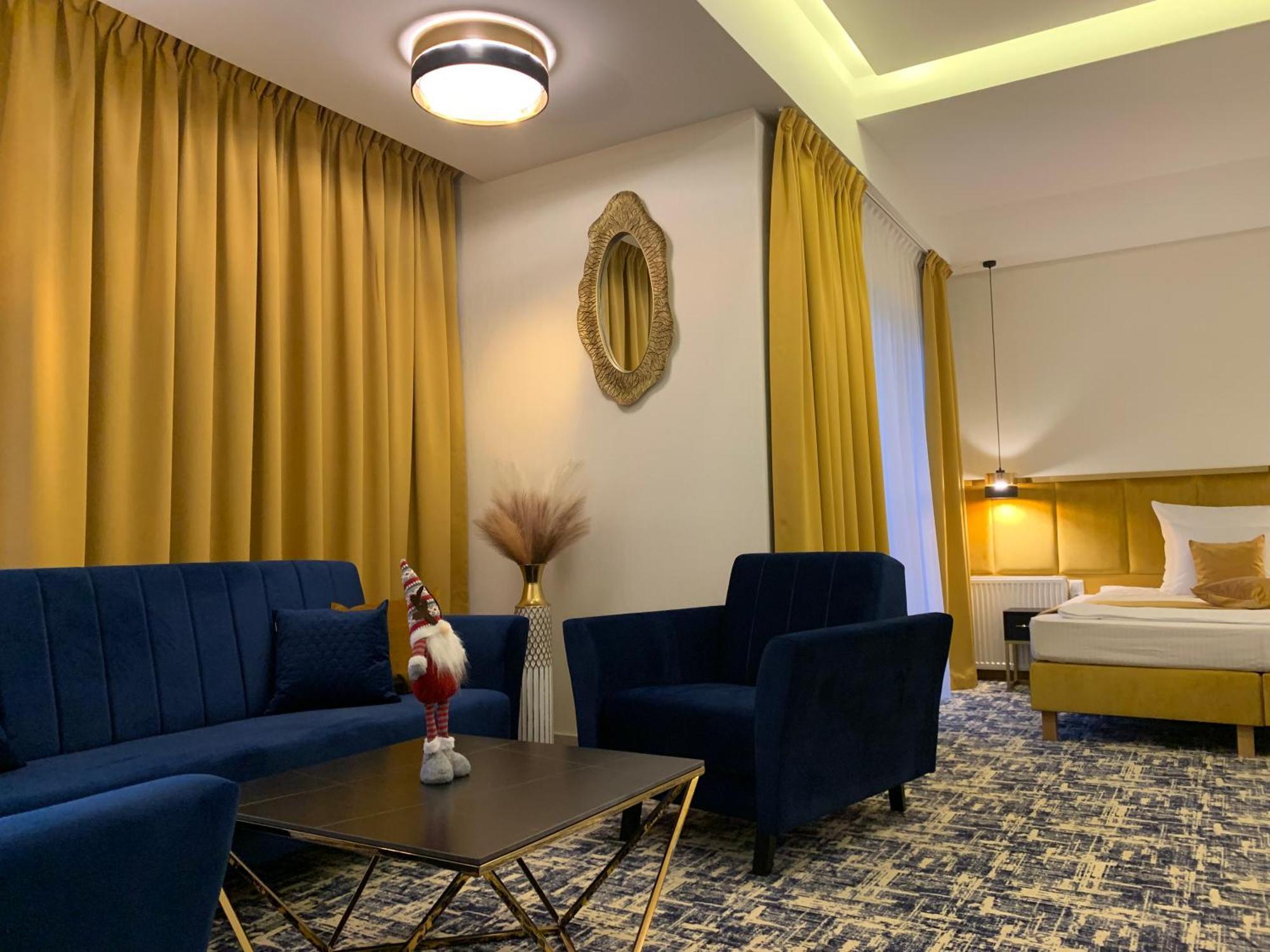 Piramida Aparthotel โบเลสวาเวียส ภายนอก รูปภาพ